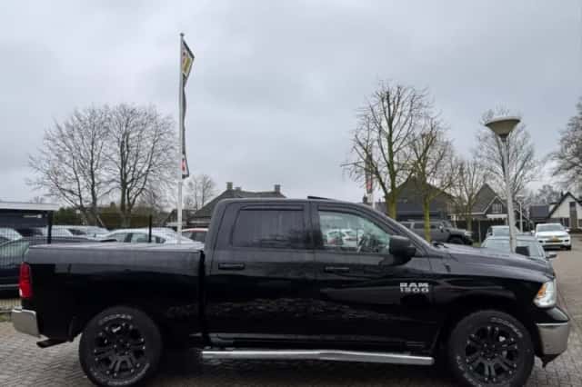 Dodge Ram (2014) thumbnail 5