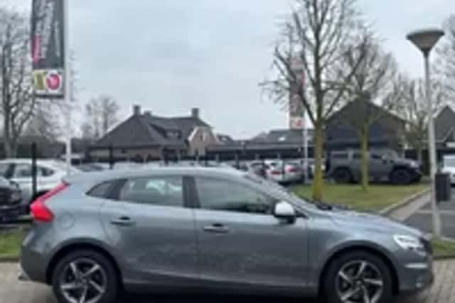 Volvo V40 (2017) thumbnail 25