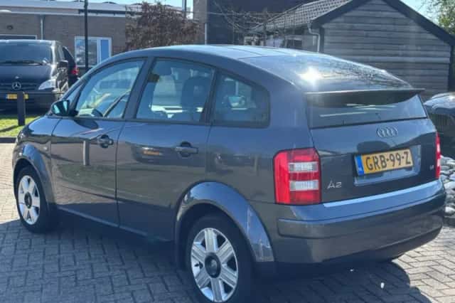 Audi A2 (2004) thumbnail 7