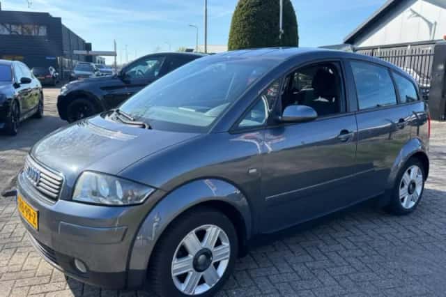 Audi A2 (2004) thumbnail 8
