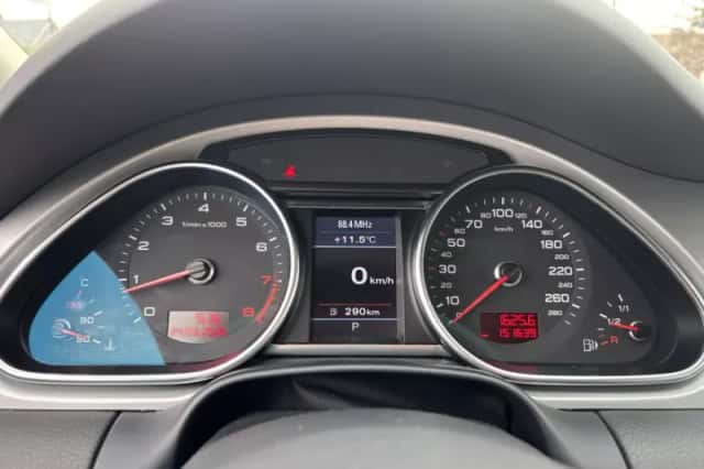 Audi Q7 (2009) thumbnail 18