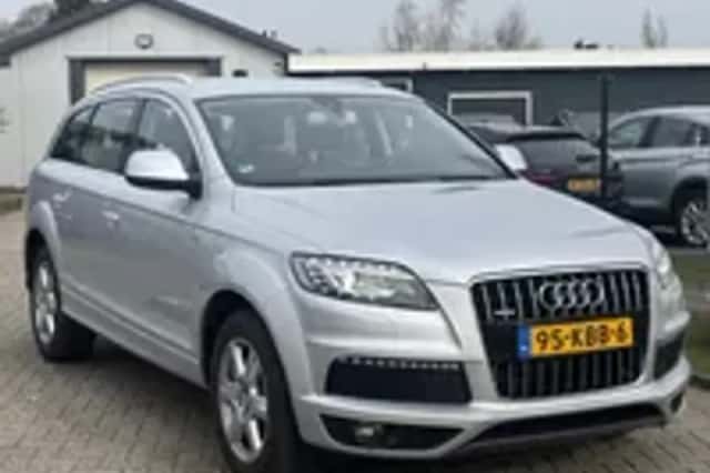 Audi Q7 (2009) thumbnail 26