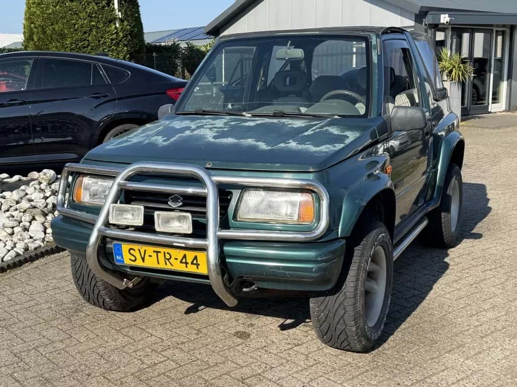 Suzuki Vitara (1998) — foto 1