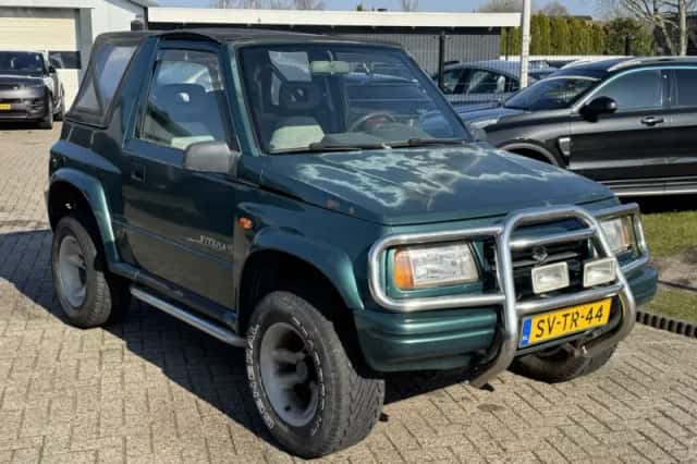 Suzuki Vitara (1998) thumbnail 2