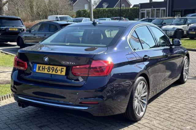 BMW 3-Serie (2016) thumbnail 5