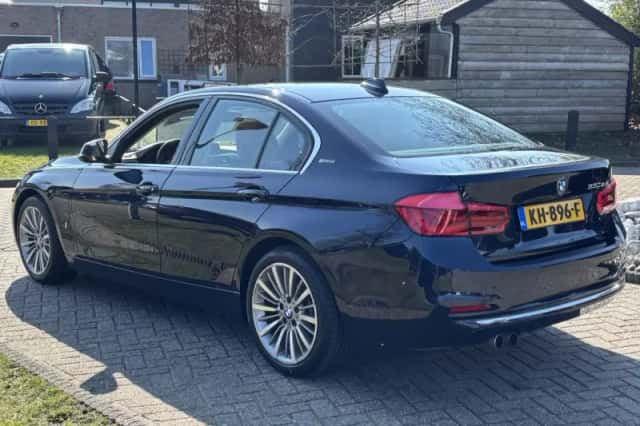 BMW 3-Serie (2016) thumbnail 6