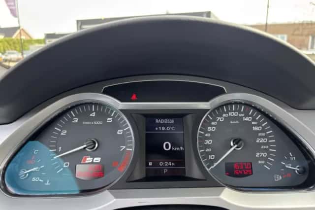Audi A6 (2009) thumbnail 18