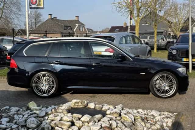 BMW 3-Serie (2012) thumbnail 4