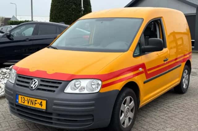 Volkswagen Caddy (2008) thumbnail 1