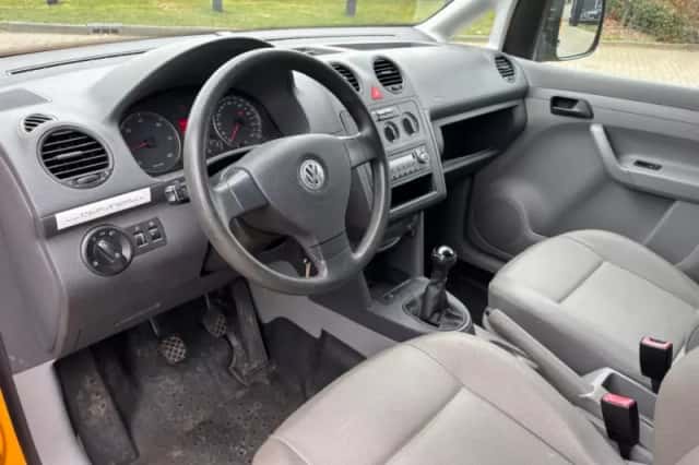 Volkswagen Caddy (2008) thumbnail 11