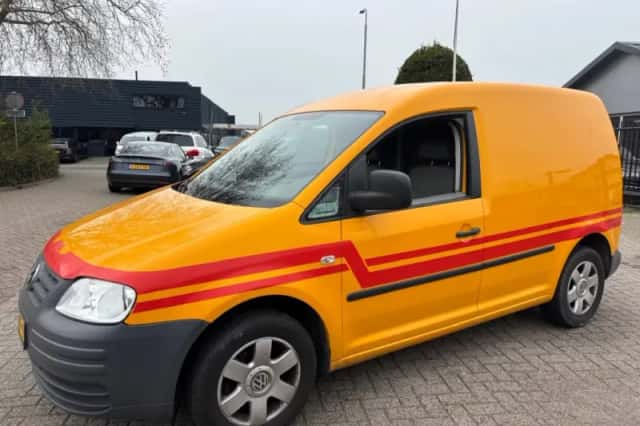 Volkswagen Caddy (2008) thumbnail 4