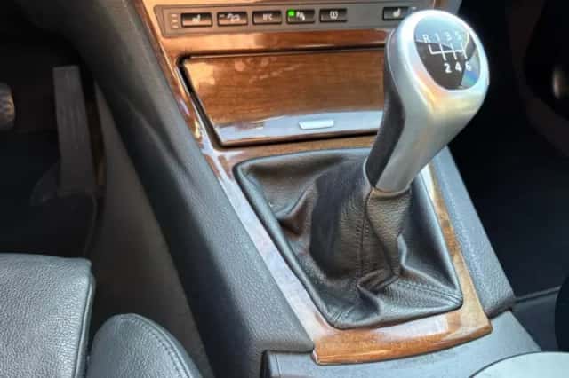 BMW X3 (2009) thumbnail 16