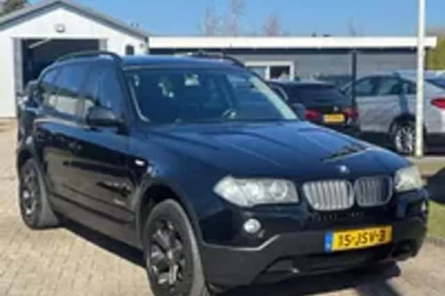 BMW X3 (2009) thumbnail 22