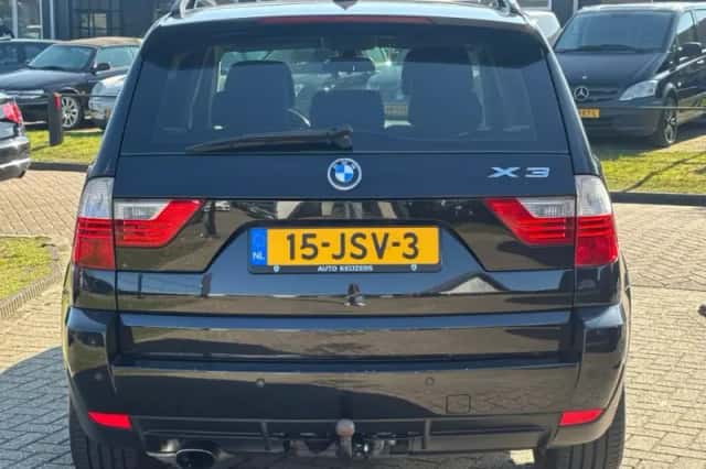 BMW X3 (2009) thumbnail 6