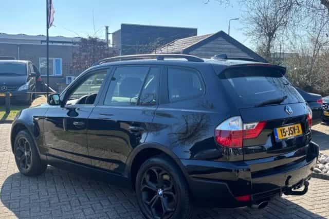 BMW X3 (2009) thumbnail 7
