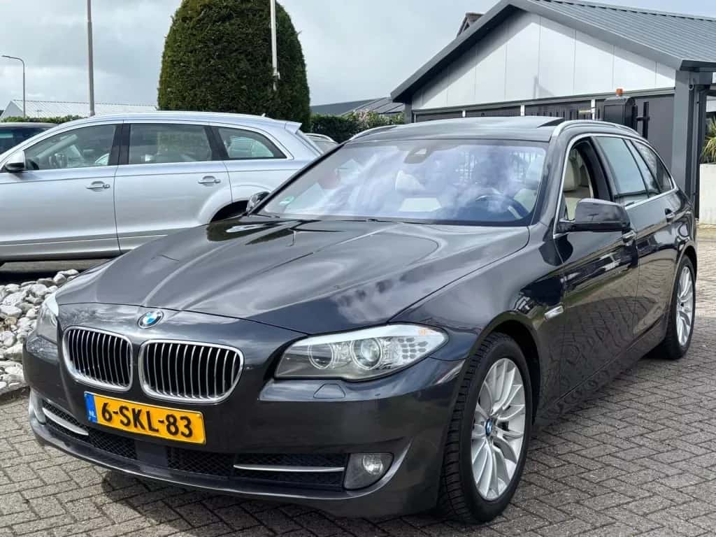 BMW 5-Serie (2013) — foto 1