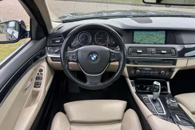 BMW 5-Serie (2013) thumbnail 9