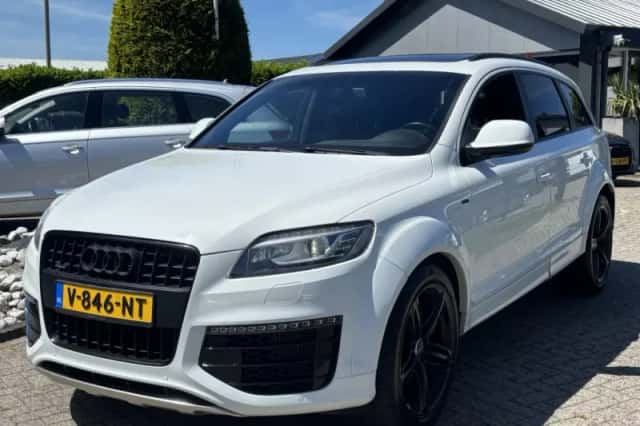 Audi Q7 (2014) thumbnail 1