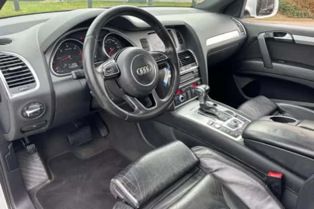 Audi Q7 (2014) thumbnail 11
