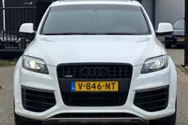 Audi Q7 (2014) thumbnail 23