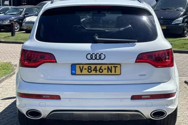 Audi Q7 (2014) thumbnail 6
