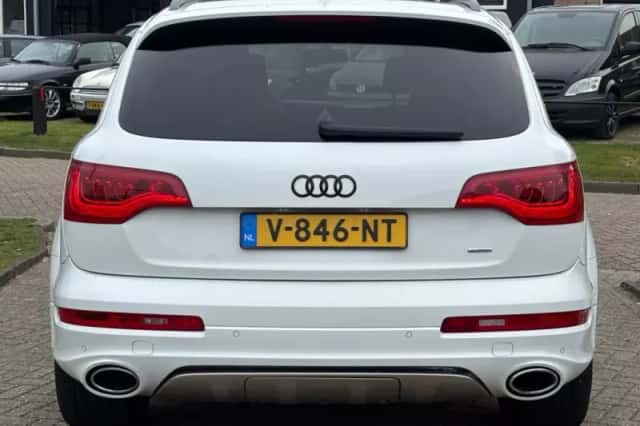 Audi Q7 (2014) thumbnail 7