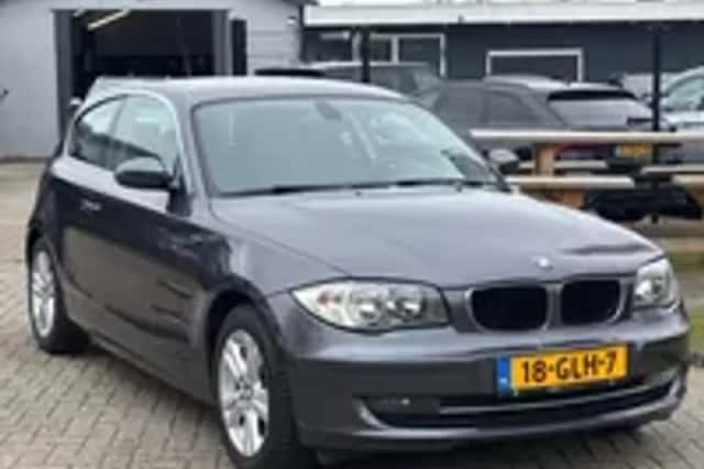 BMW 1-Serie (2008) thumbnail 21