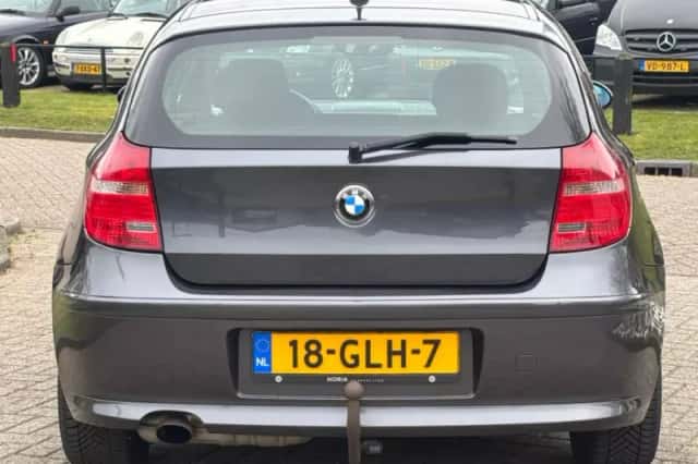 BMW 1-Serie (2008) thumbnail 6