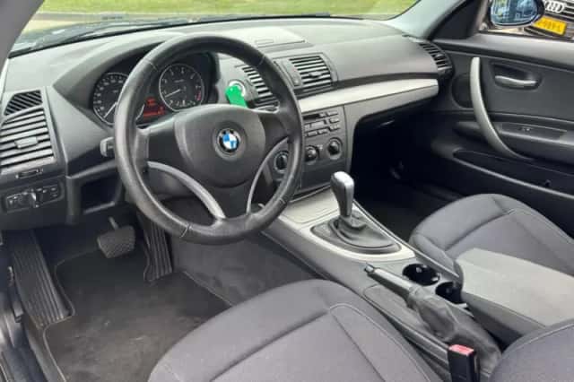 BMW 1-Serie (2008) thumbnail 10