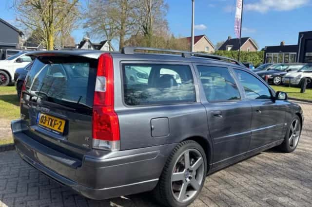 Volvo V70 (2005) thumbnail 5