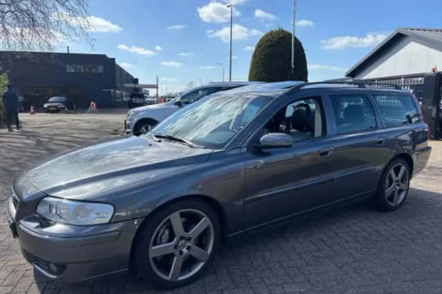 Volvo V70 (2005) thumbnail 8