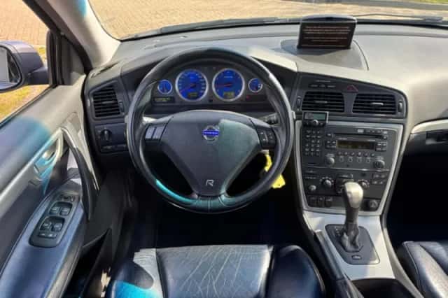 Volvo V70 (2005) thumbnail 9