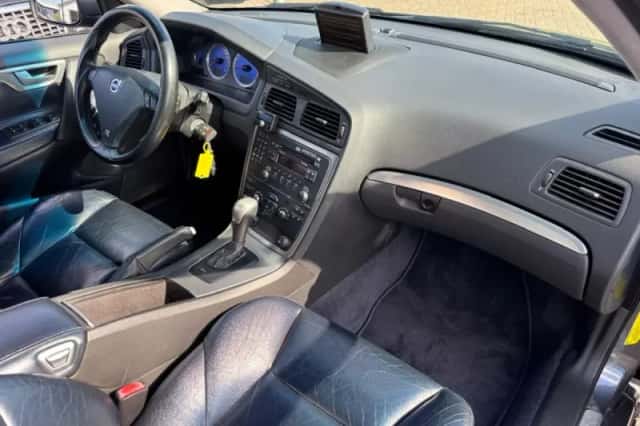 Volvo V70 (2005) thumbnail 10