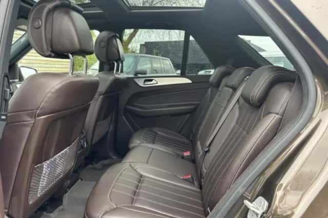 Mercedes-Benz GLE (2015) thumbnail 14