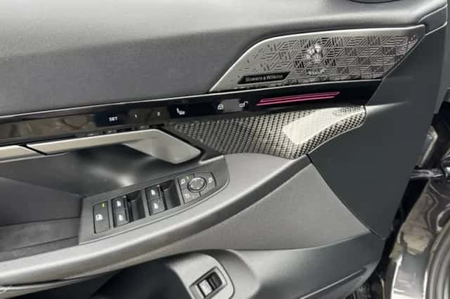 BMW 5-Serie (2024) thumbnail 13