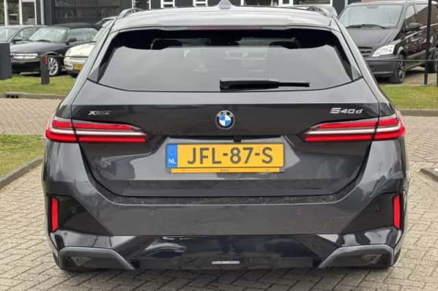 BMW 5-Serie (2024) thumbnail 4