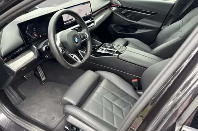BMW 5-Serie (2024) thumbnail 10