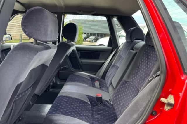 Volvo 460 2.0i Luxury-Line (1996) thumbnail 16