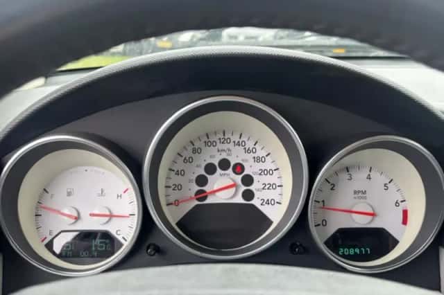 Dodge Caliber (2007) thumbnail 11