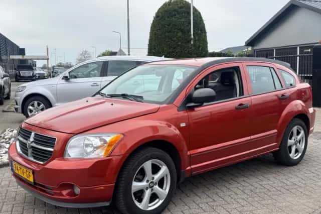 Dodge Caliber (2007) thumbnail 3