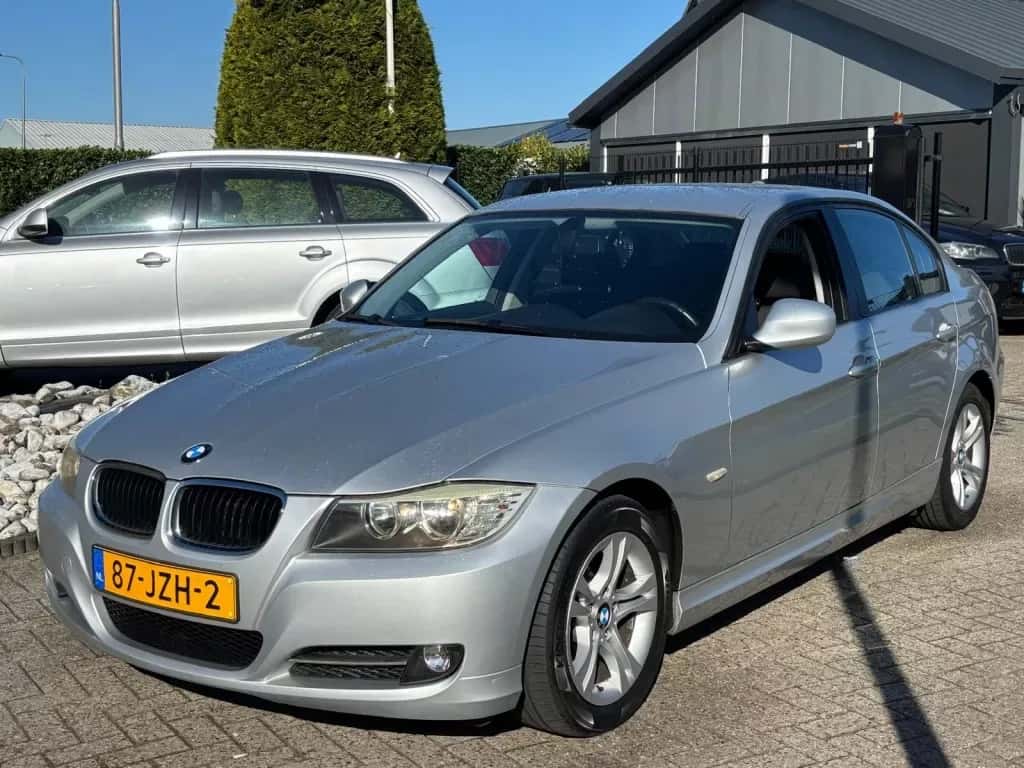 BMW 3-Serie (2009) — foto 1