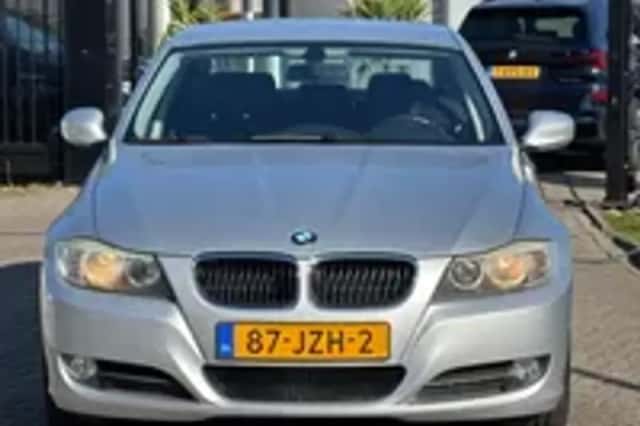 BMW 3-Serie (2009) thumbnail 22