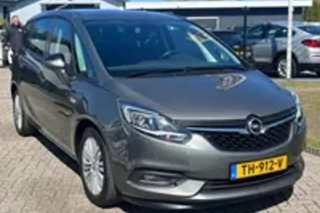 Opel Zafira (2018) thumbnail 23