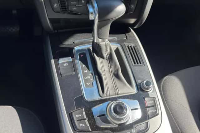 Audi A4 (2013) thumbnail 16