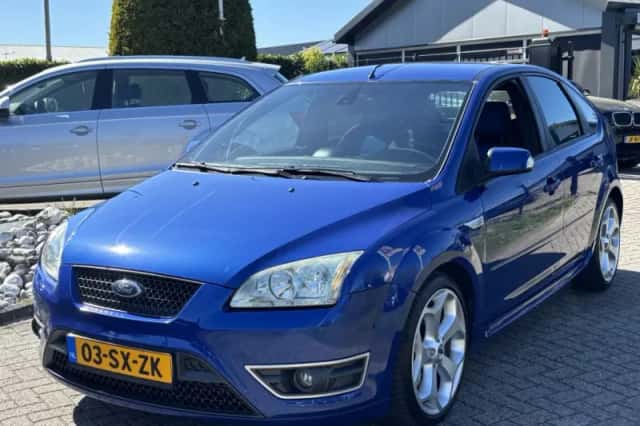 Ford Focus (2006) thumbnail 1