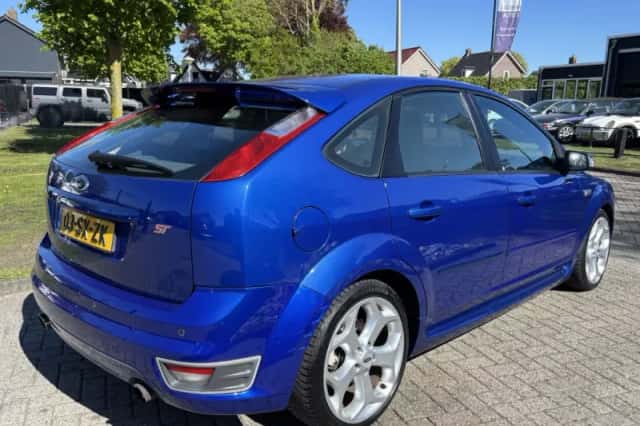 Ford Focus (2006) thumbnail 5
