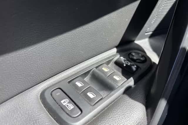 Peugeot 508 (2015) thumbnail 17