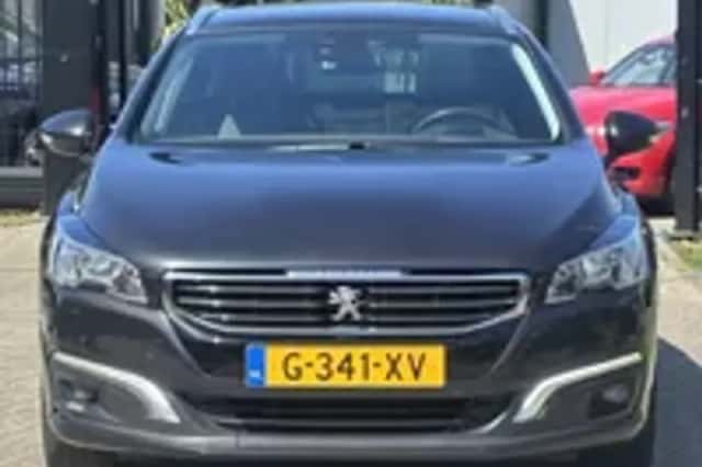 Peugeot 508 (2015) thumbnail 25