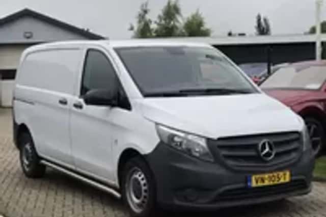 Mercedes-Benz Vito (2015) thumbnail 18