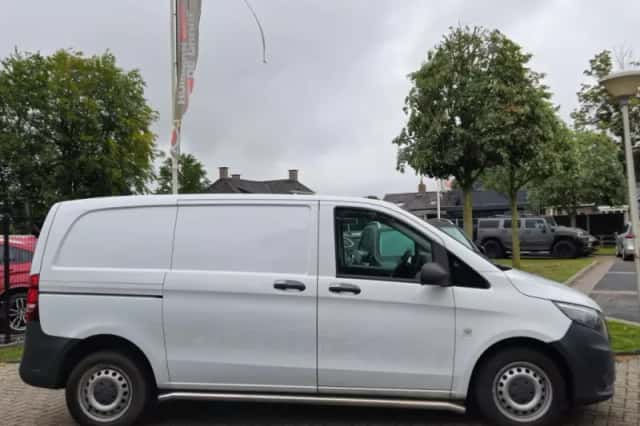 Mercedes-Benz Vito (2015) thumbnail 5
